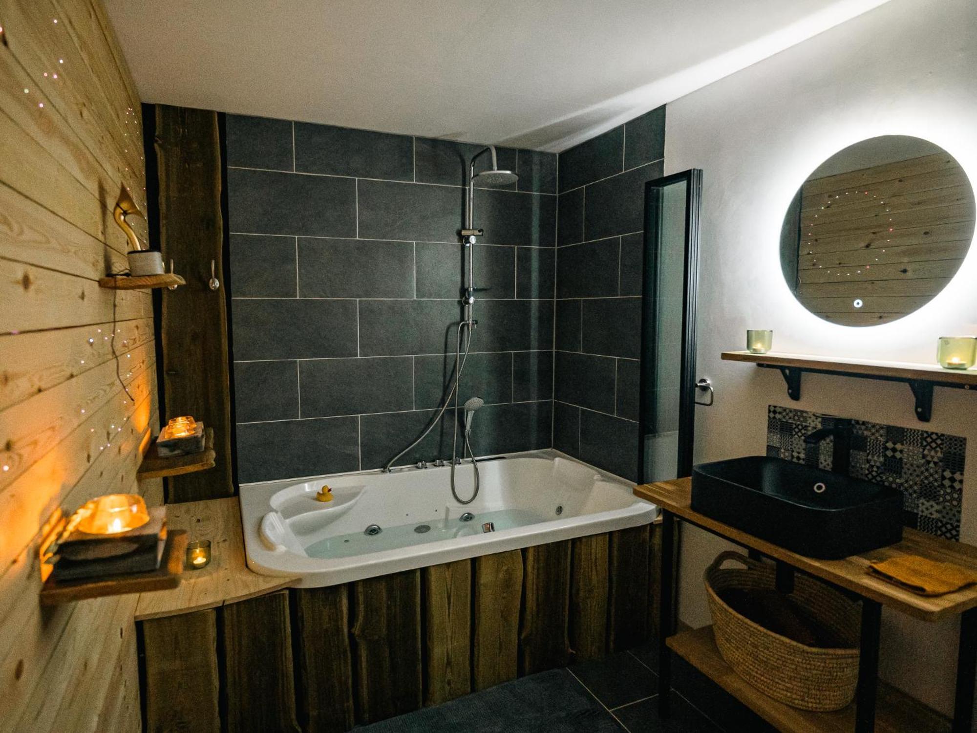 Appartement Spa Vip Pont Alsort Froid-Chapelle Exteriér fotografie